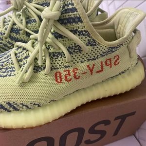Yeezy Boost 350 V2 "frozen yellow